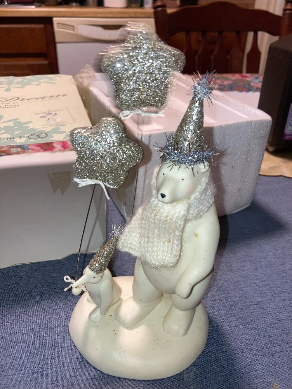 Department 56 Snow Dream polar party figurine
